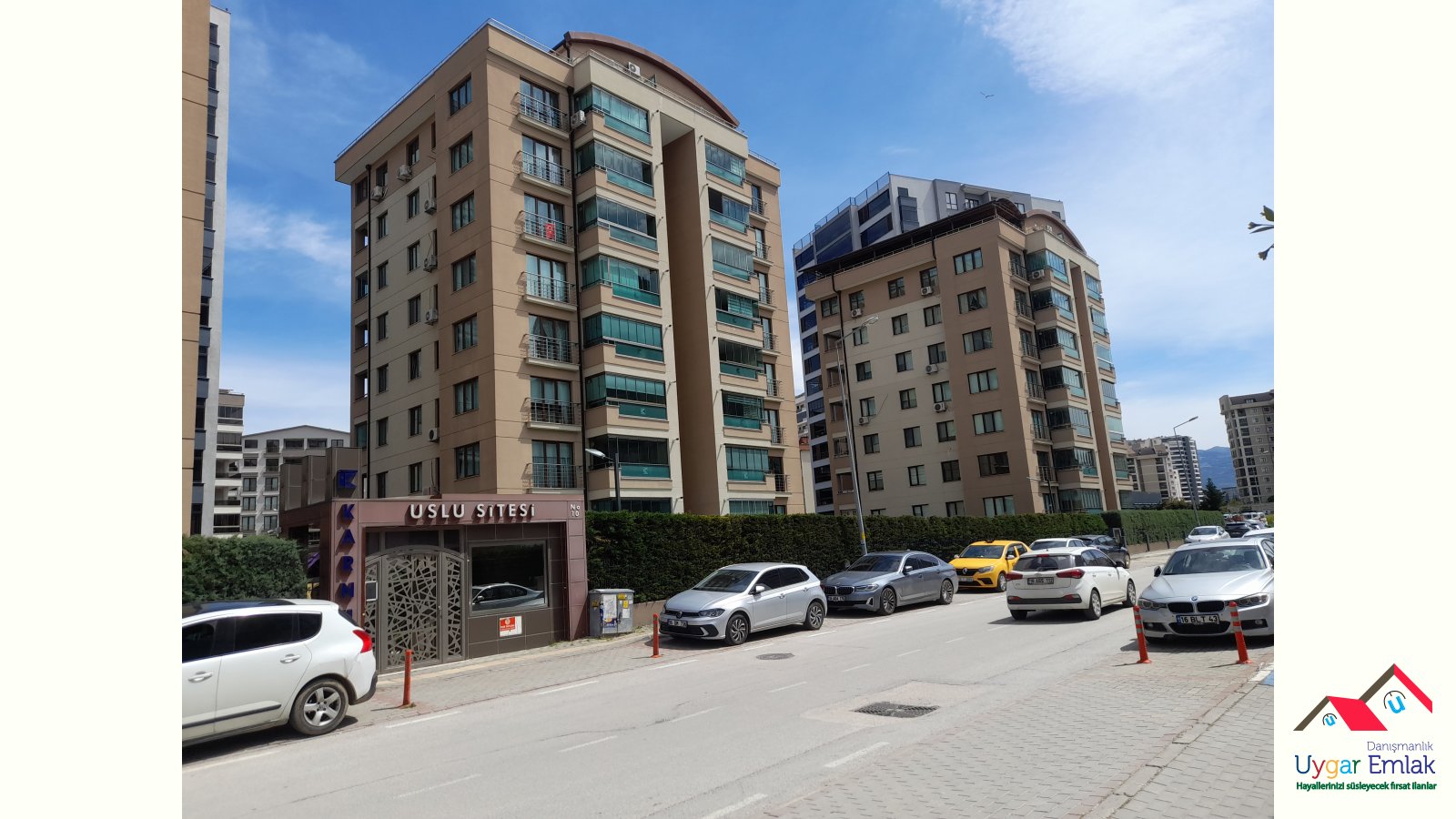 Nilüfer 23 Nisan mah havuzlu kiralik 170m2 dairedir çift banyolu dairedir süper daire
