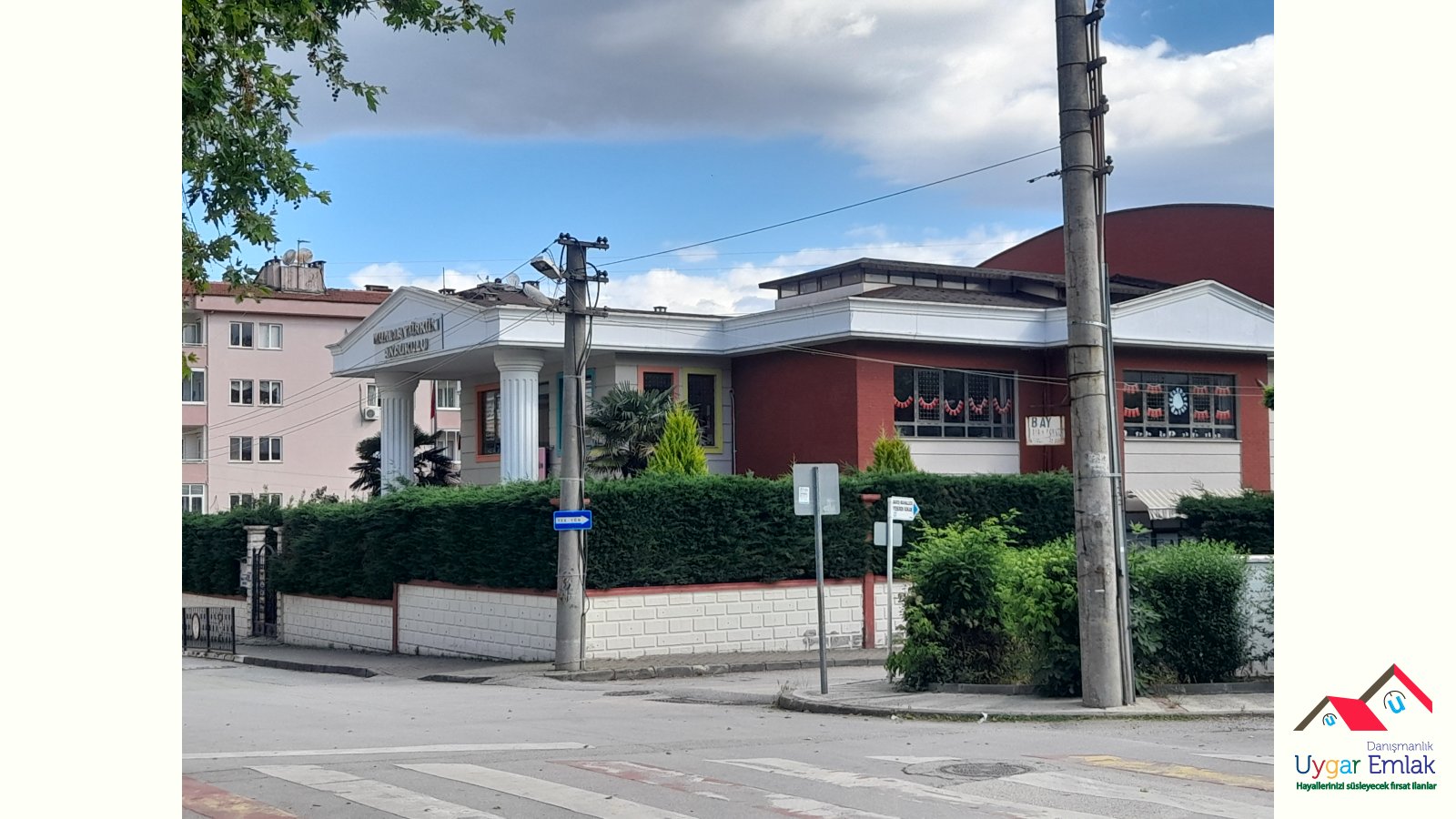 ACIBADEM YANI KİRALIK SİTE İÇİ DAİREDİR KOMBİLİ BARIŞ ANADOLU LİSE YANIDIR